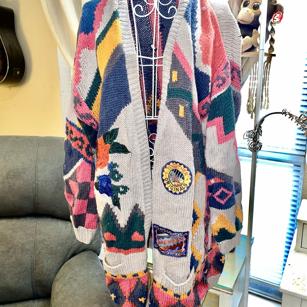 Vintage-Inspired Multicolor Patch Knit Cardigan Sweater - Gray/Multi